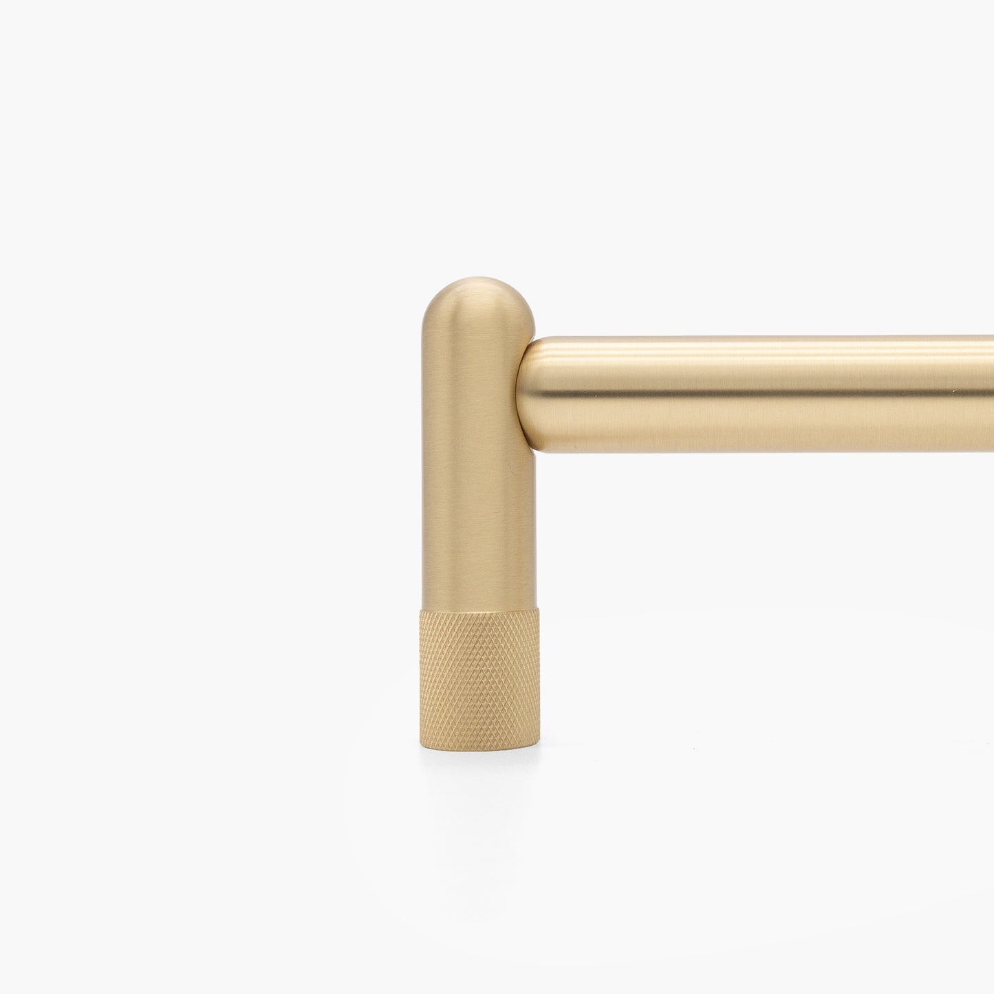 Knurled Stem Handle in Satin Brass.