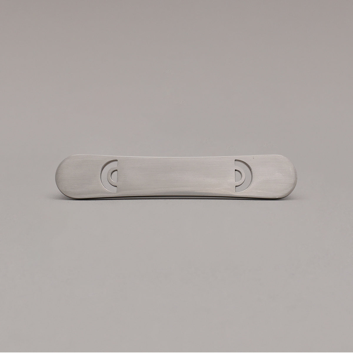small horizon satin nickel silver pull on gray background